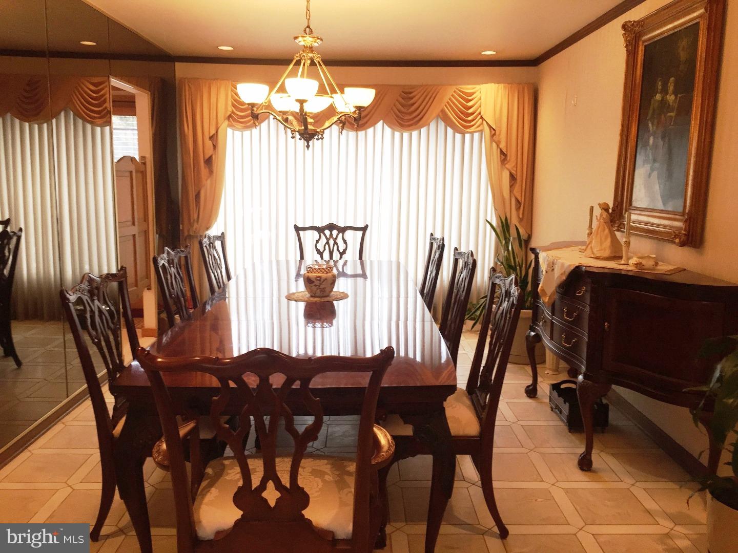 3631 Wheatsheaf Road Huntingdon Valley, PA 19006 - Photo 8 of 24 Dining Room