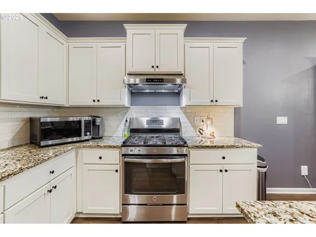 $589,900 | 4061 Southwest Rodlun Road, Gresham, OR 97080