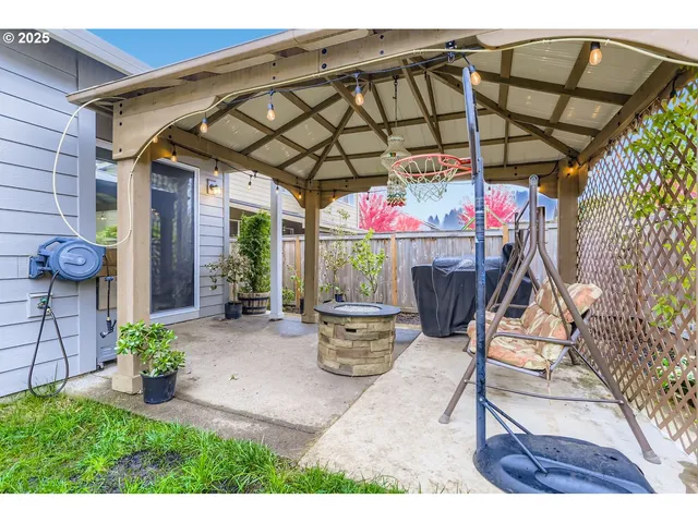 $589,900 | 4061 Southwest Rodlun Road, Gresham, OR 97080