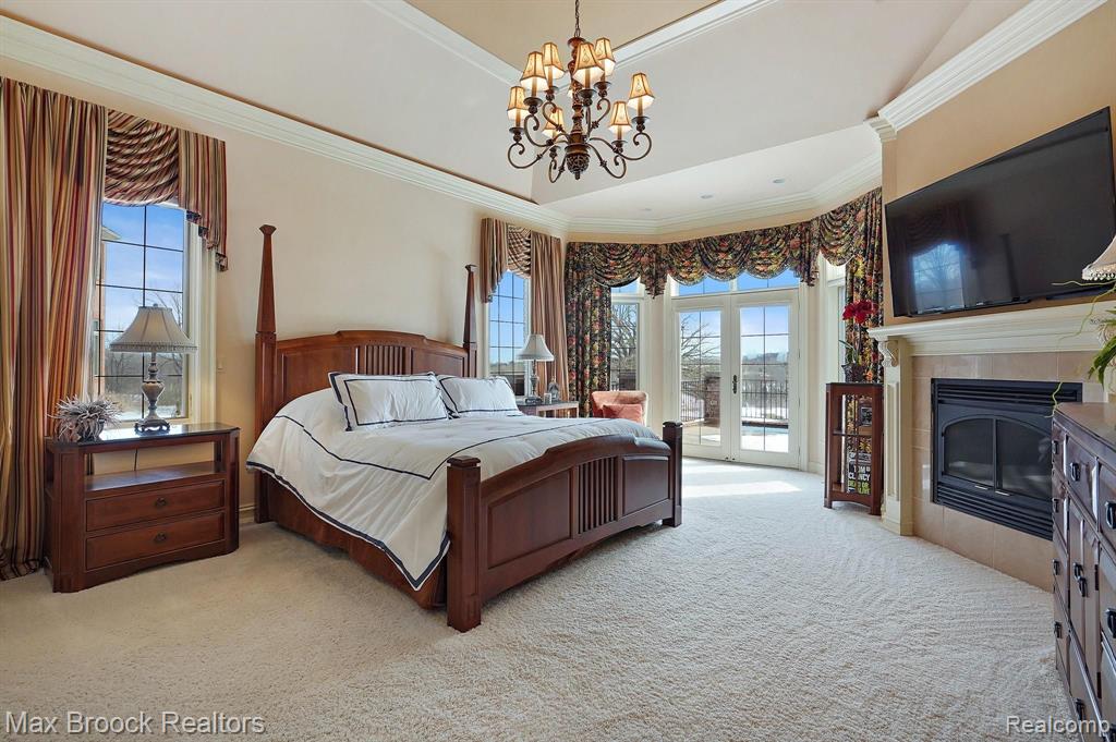 4633 Theheights Boulevard Rochester, MI 48306 - Photo 21 of 48 Gallery Image 21
