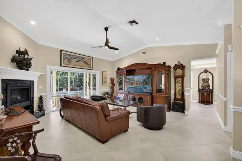 $1,200,000 | 15678 95th Avenue North, Jupiter, FL 33478