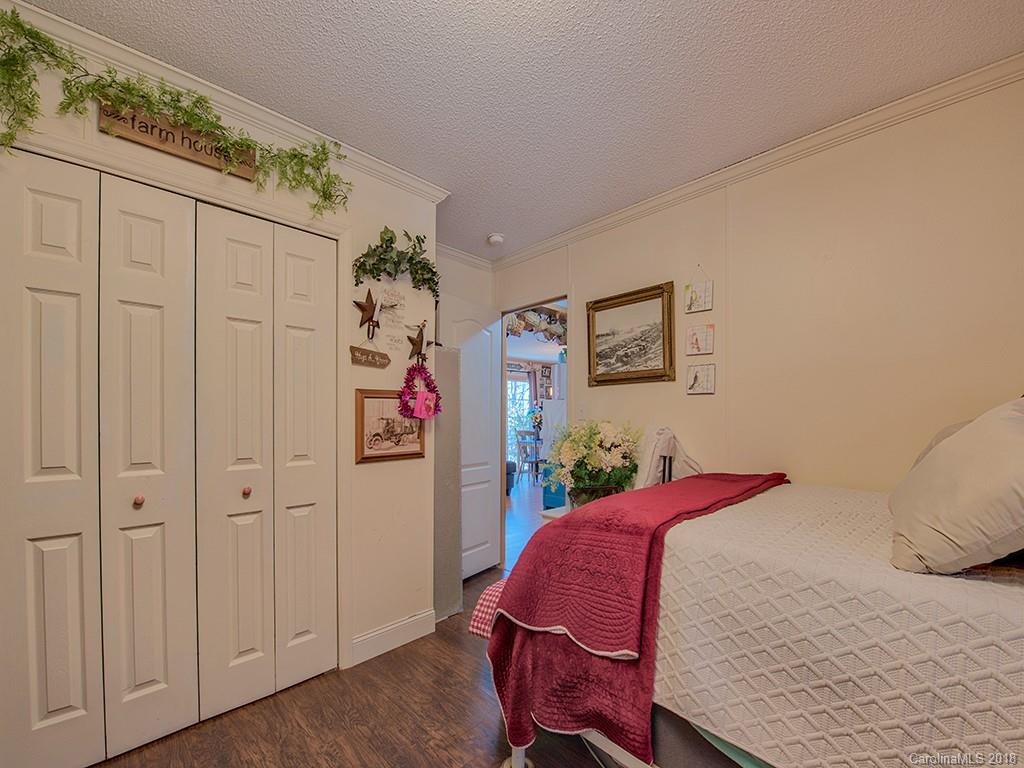 371 Bluebird Hill Road Canton, NC 28716 - Photo 22 of 30 Gallery Image 22
