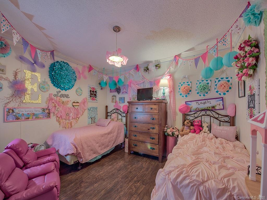 371 Bluebird Hill Road Canton, NC 28716 - Photo 23 of 30 Gallery Image 23