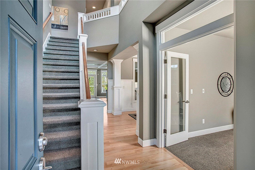 1101 North 27th Place Renton, WA 98056 - Photo 3 of 28 a view of entryway with wooden floor
