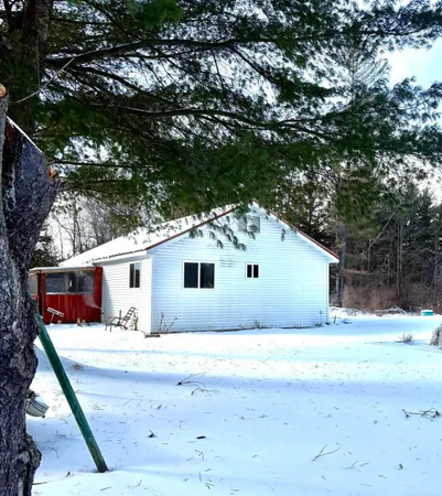 $179,000 | 60 South Kingston Road, Deford, MI 48729