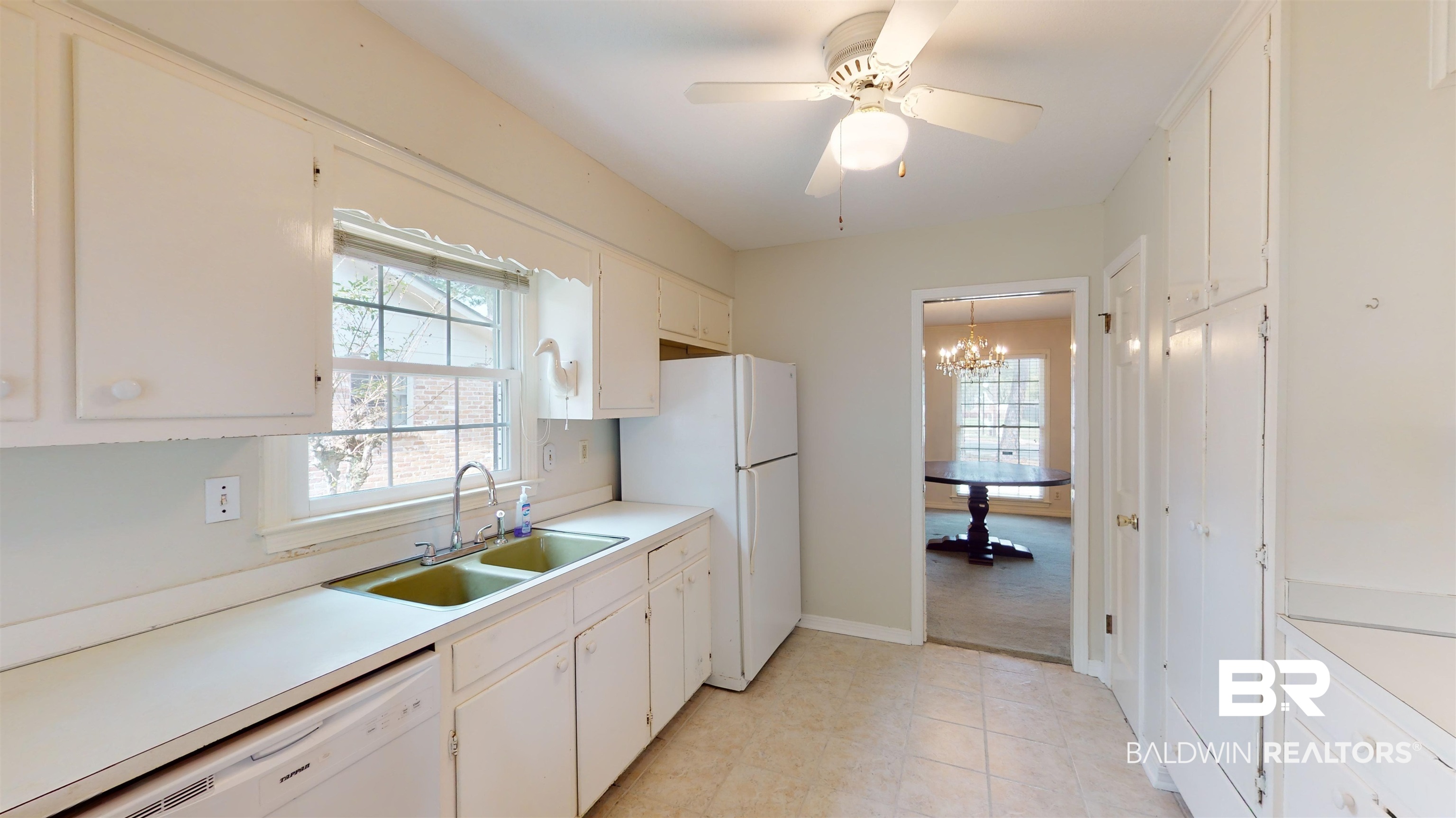3667 Claridge Road North Mobile, AL 36608 - Photo 13 of 39
