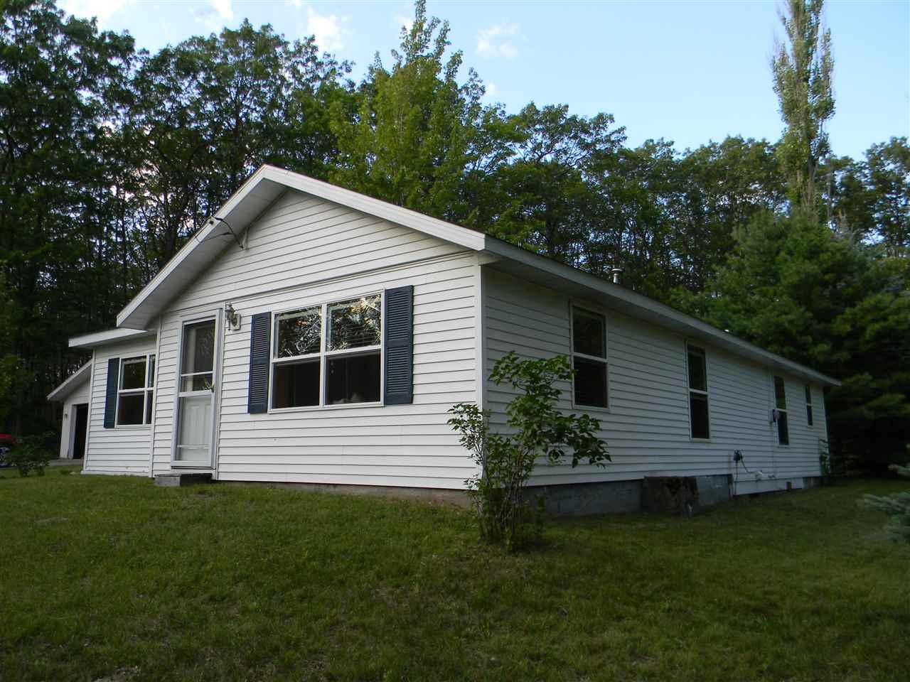 5828 Oak Road Rose City, MI 48654 - Photo 10 of 26 1836794-9.JPG