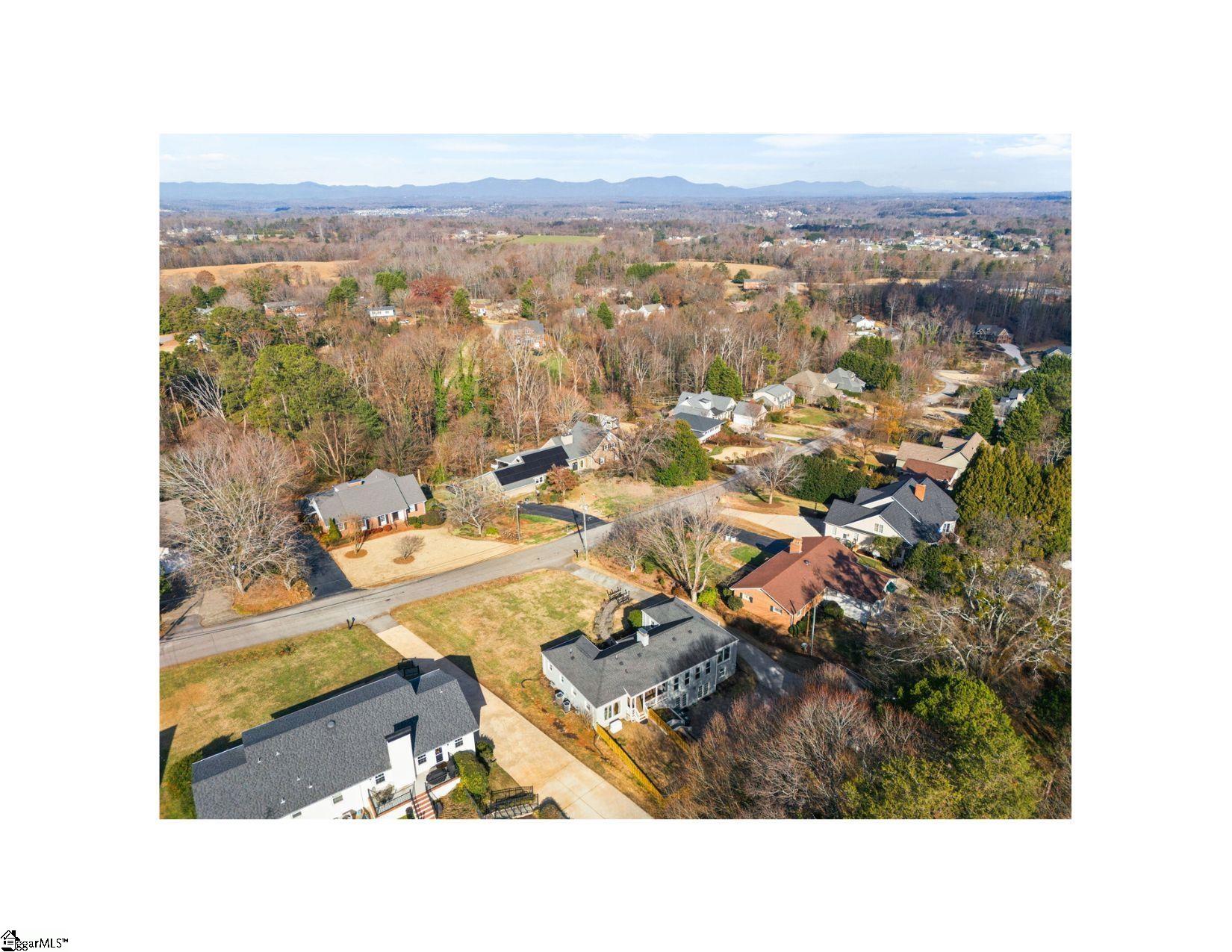 223 Sheffield Road Greer, SC 29651 - Photo 34 of 36