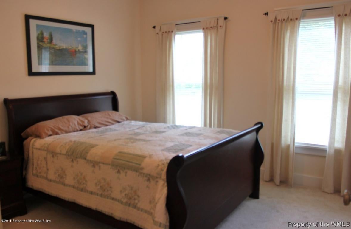 208 Victory Road Yorktown, VA 23692 - Photo 8 of 21 Gallery Image 8