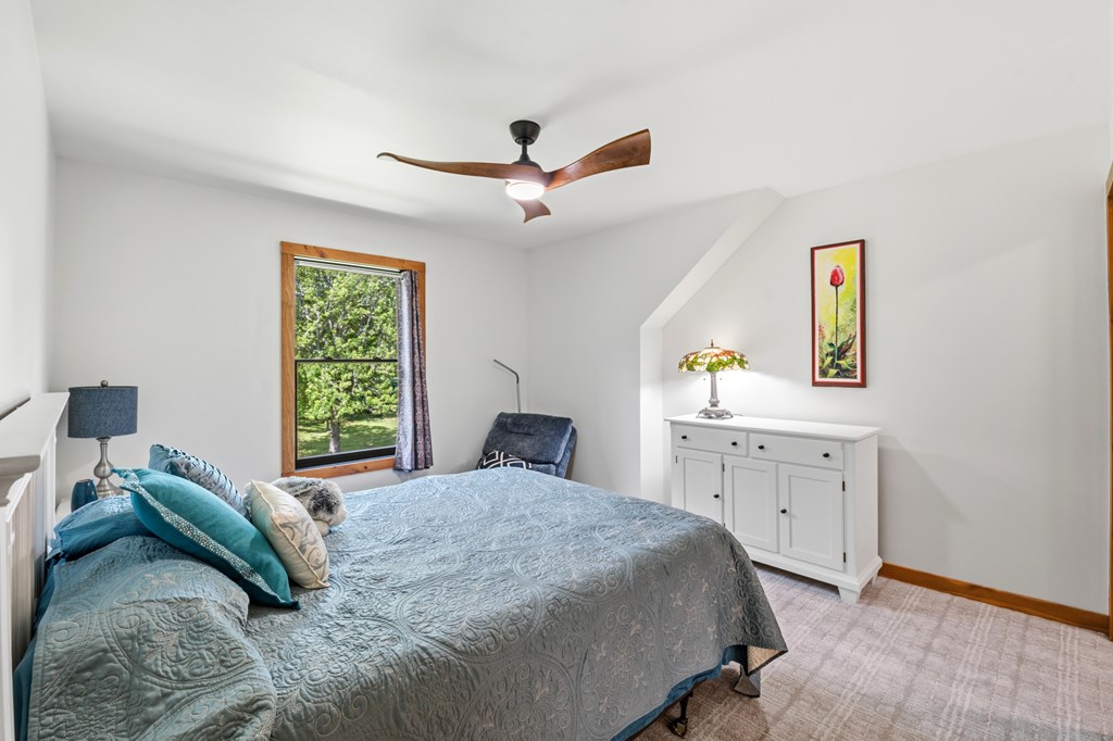 4526 Kolb Road Oshkosh, WI 54904 - Photo 40 of 73