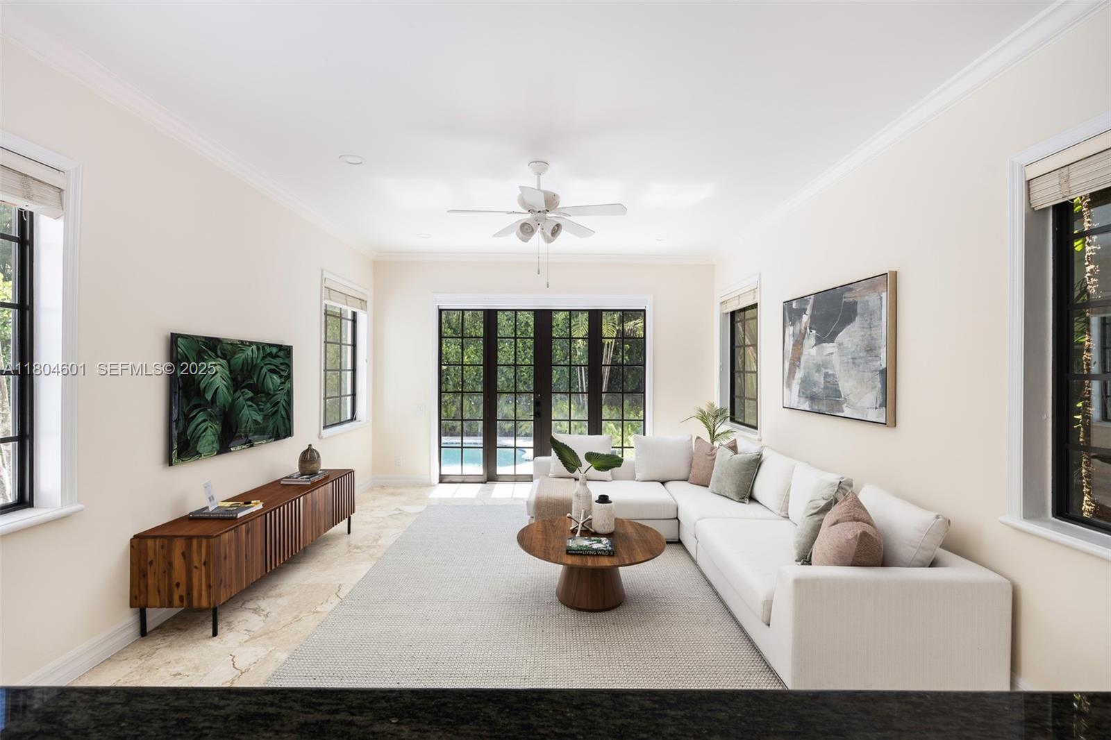 7250 Erwin Road Miami, FL 33143 - Photo 9 of 37