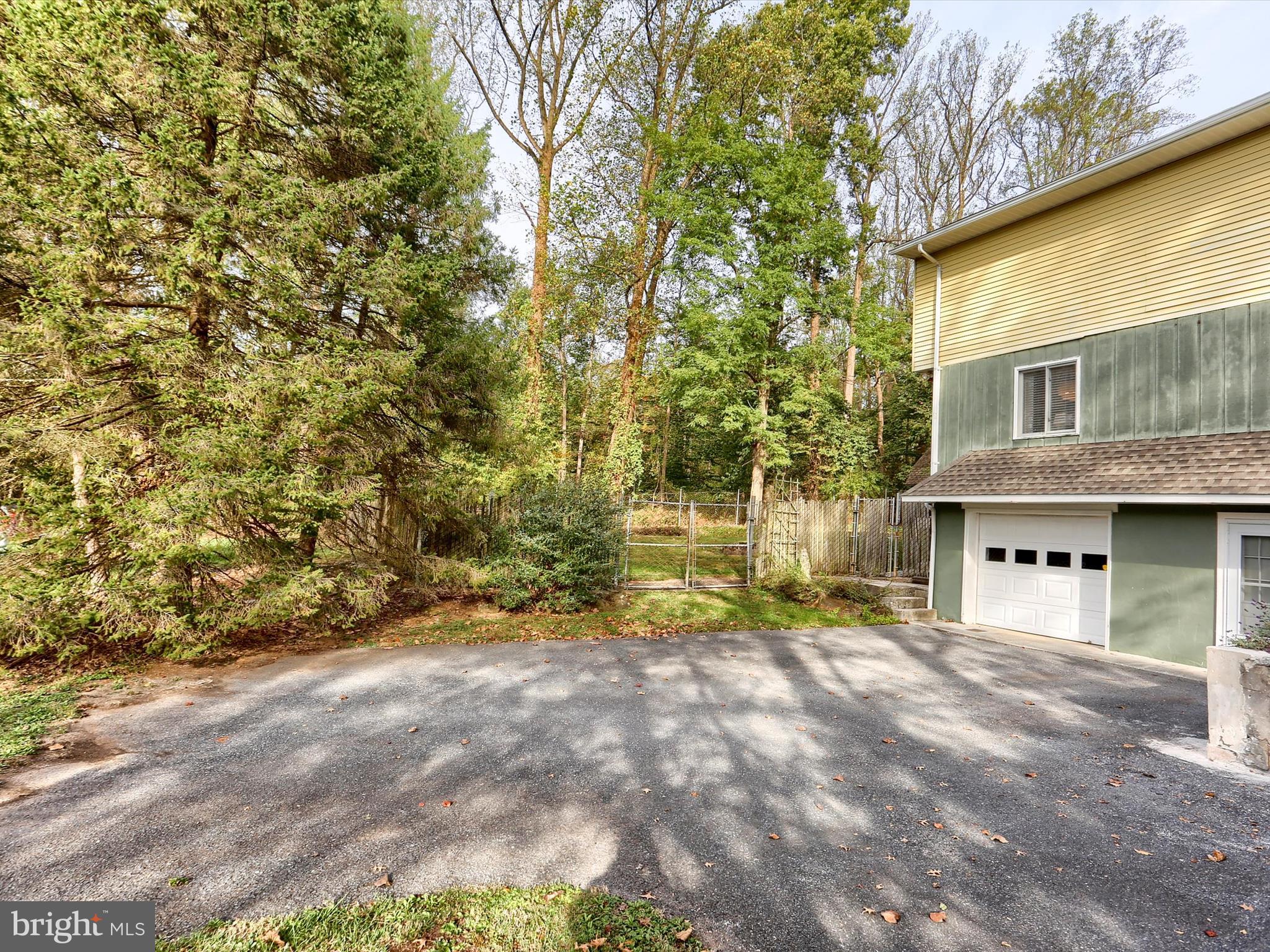 85 Hilldale Road Etters, PA 17319 - Photo 26 of 37 Gallery Image 26
