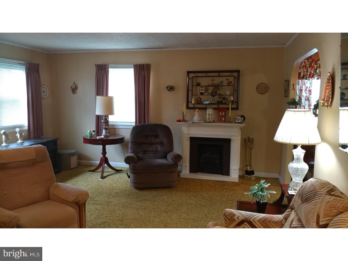 2182 Durham Road Langhorne, PA 19047 - Photo 4 of 23 Gallery Image 4