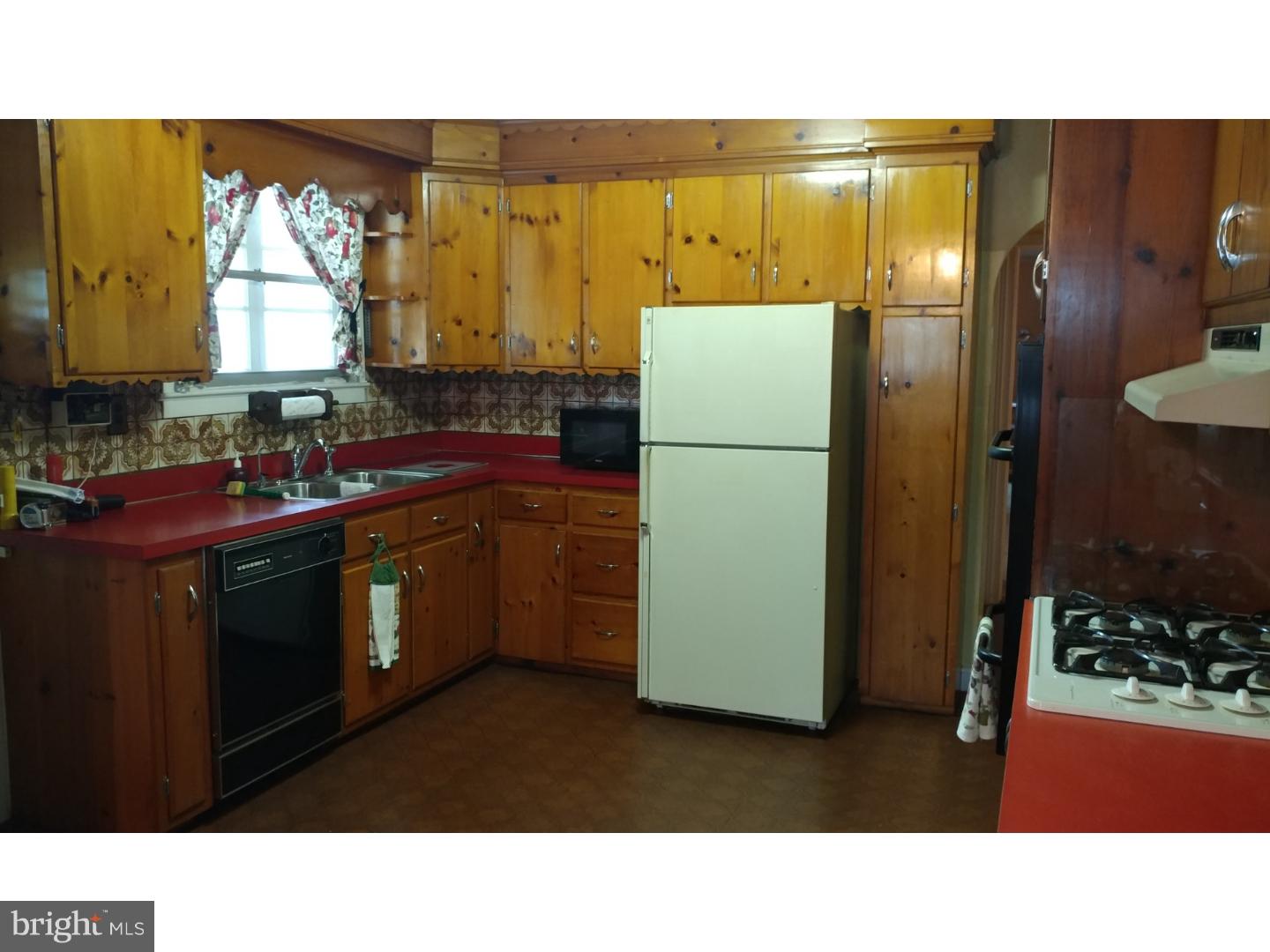 2182 Durham Road Langhorne, PA 19047 - Photo 8 of 23 Gallery Image 8