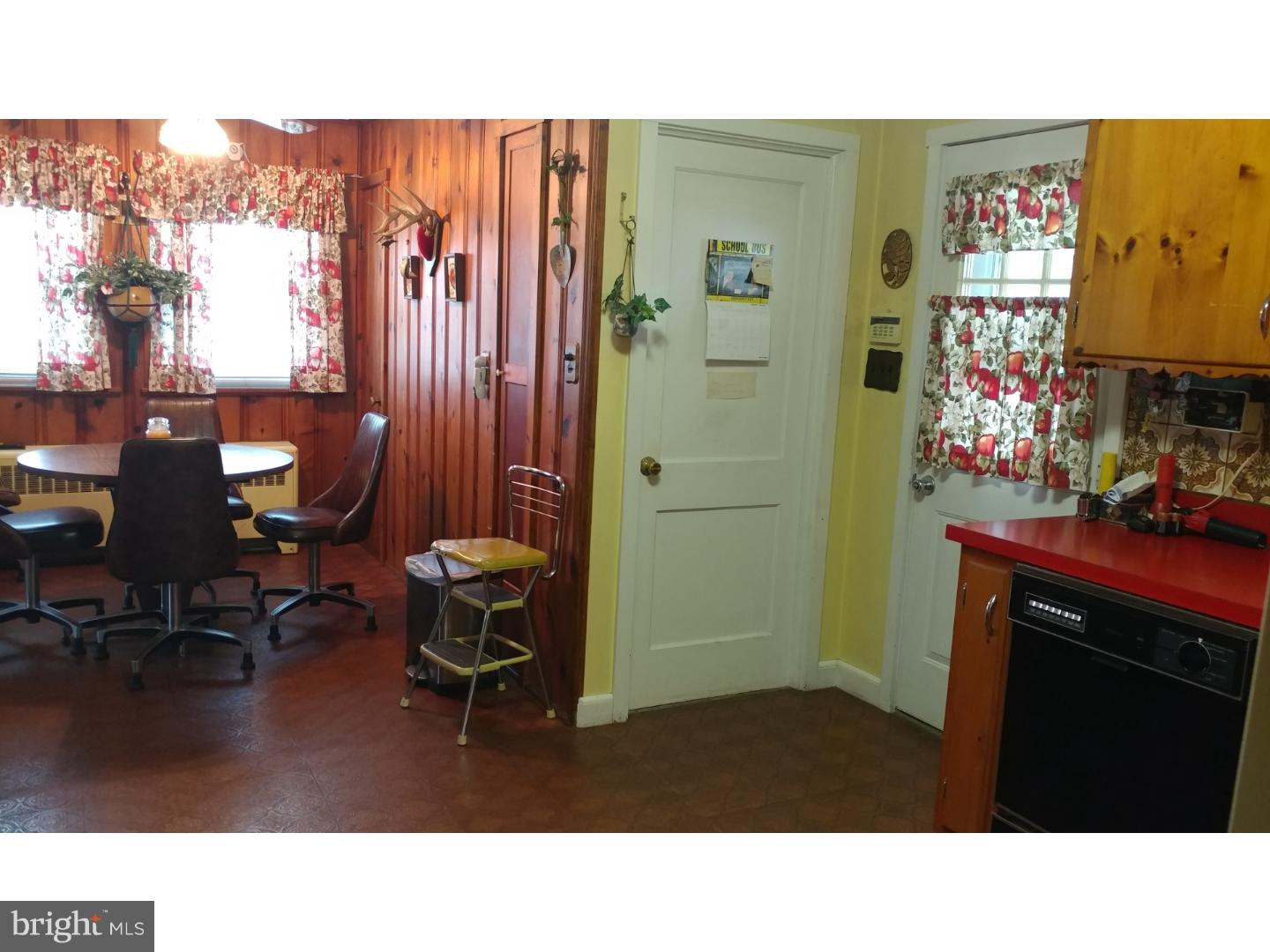 2182 Durham Road Langhorne, PA 19047 - Photo 9 of 23 Gallery Image 9