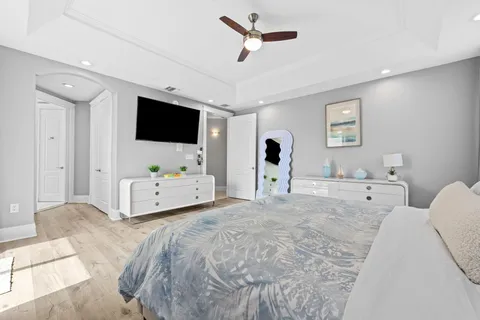 $1,645,000 | 919 Hollywood Boulevard, Hollywood, FL 33019