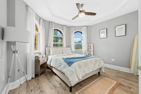 $1,645,000 | 919 Hollywood Boulevard, Hollywood, FL 33019