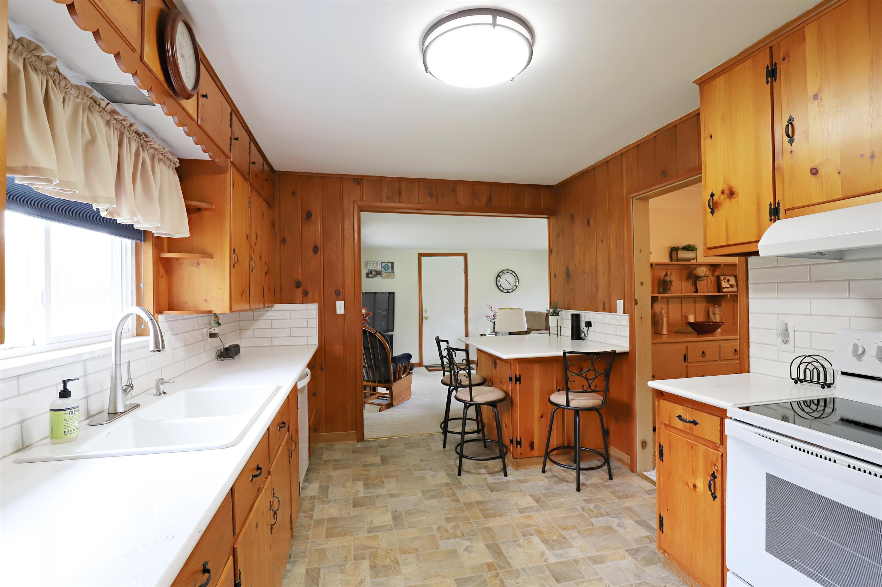 5444 West Wilson Road Clio, MI 48420 - Photo 11 of 29 50139821-69457b36-df6d-4f40-a611-83bbf3e7ab18.JPG