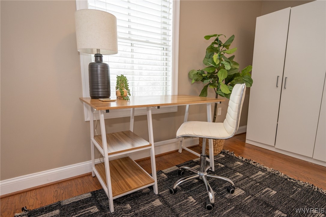 5491 Ellicott Road Orchard Park, NY 14127 - Photo 23 of 34