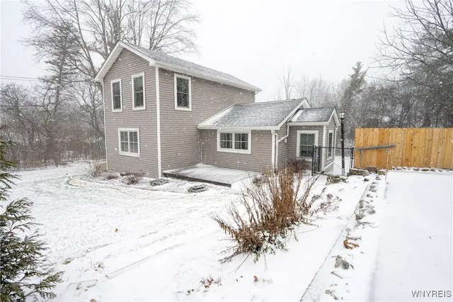 $285,000 | 5491 Ellicott Road, Orchard Park, NY 14127