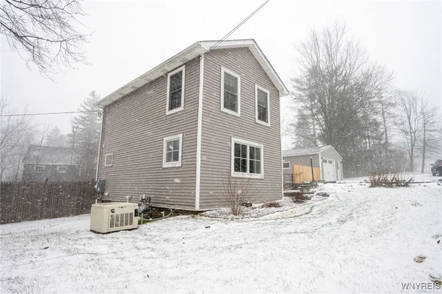 $285,000 | 5491 Ellicott Road, Orchard Park, NY 14127