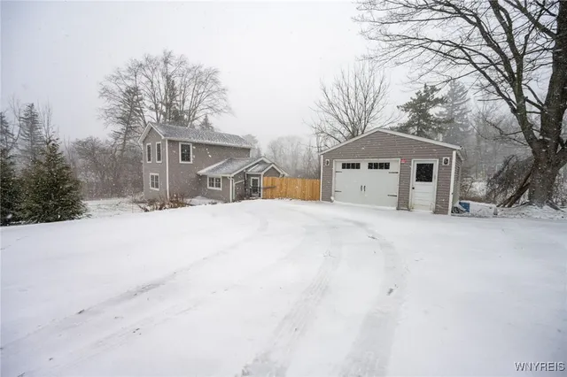 $285,000 | 5491 Ellicott Road, Orchard Park, NY 14127