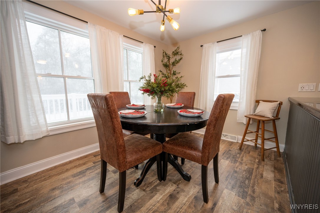 5491 Ellicott Road Orchard Park, NY 14127 - Photo 9 of 34