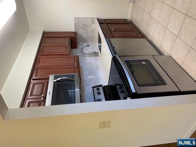 71 C Hawthorne Avenue, Unit C) Park Ridge, NJ 07656 - Photo 16 of 26