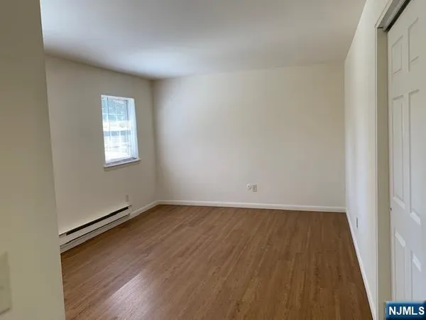 $2,100 | 71 C Hawthorne Avenue, Unit C), Park Ridge, NJ 07656