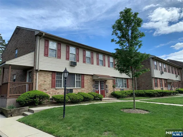 $2,100 | 71 C Hawthorne Avenue, Unit C), Park Ridge, NJ 07656