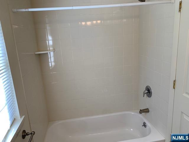 71 C Hawthorne Avenue, Unit C) Park Ridge, NJ 07656 - Photo 23 of 26