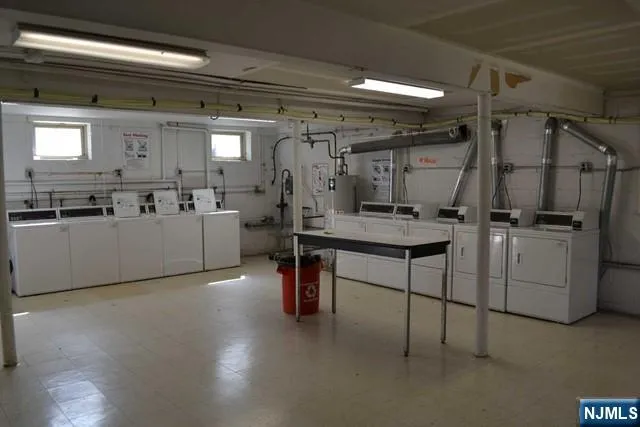 $2,100 | 71 C Hawthorne Avenue, Unit C), Park Ridge, NJ 07656