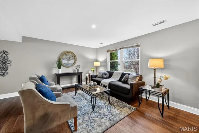 $310,000 | 1349 Nutmeg Drive, St. Charles, MO 63303