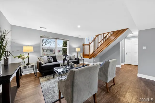 $310,000 | 1349 Nutmeg Drive, St. Charles, MO 63303