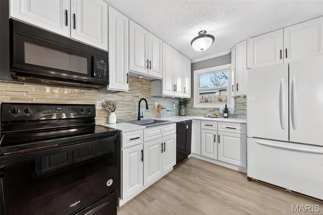 $310,000 | 1349 Nutmeg Drive, St. Charles, MO 63303