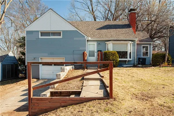 $189,000 | 9616 East 26th Street South, Independence, MO 64052