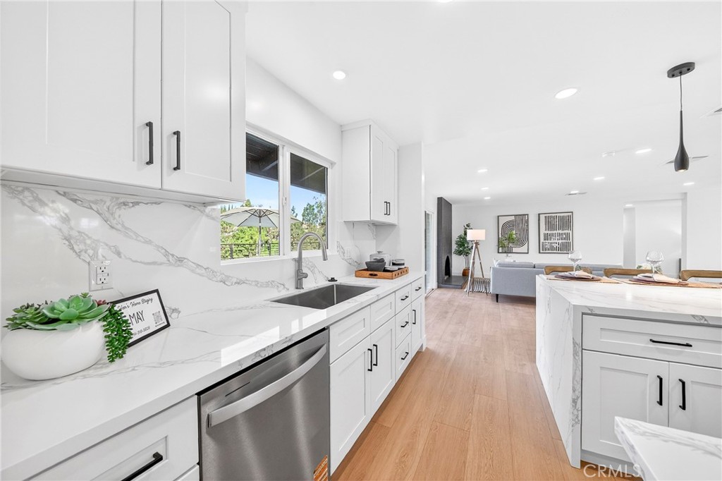 930 Rancho Circle Fullerton, CA 92835 - Photo 22 of 57