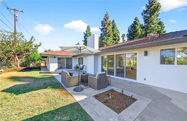 $2,190,000 | 930 Rancho Circle, Fullerton, CA 92835