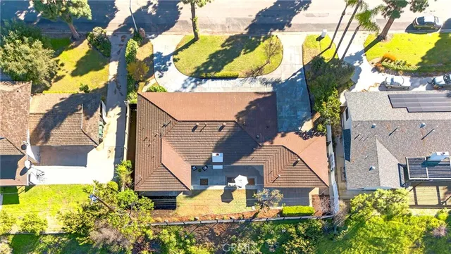 $2,190,000 | 930 Rancho Circle, Fullerton, CA 92835