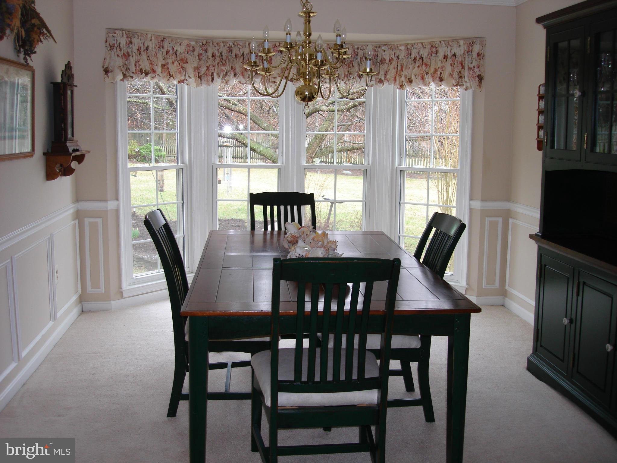 13800 Turtle Court Gainesville, VA 20155 - Photo 12 of 28 Dining Room