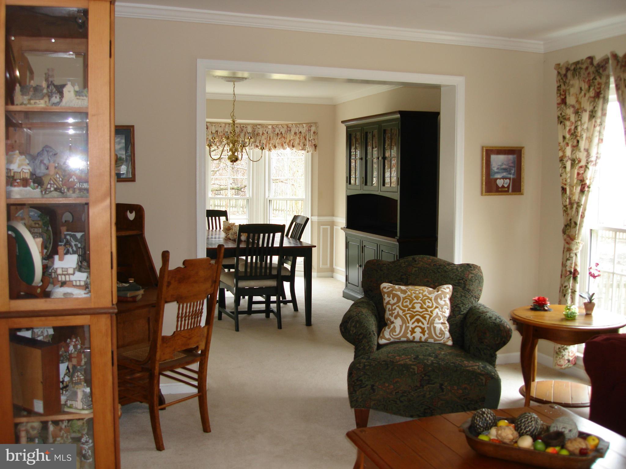 13800 Turtle Court Gainesville, VA 20155 - Photo 10 of 28 Living Room
