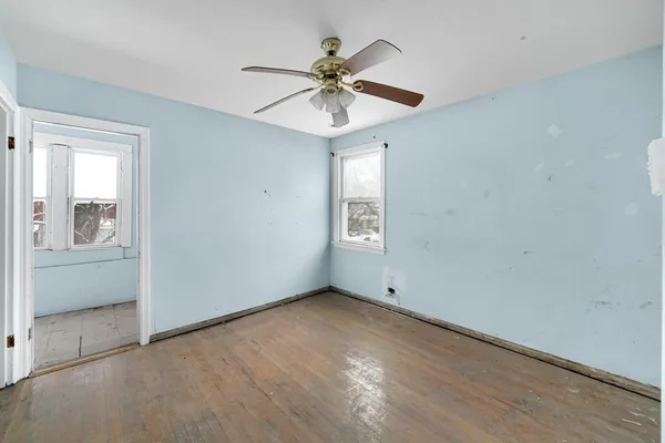 $115,000 | 8626 South Kingston Avenue, Chicago, IL 60617