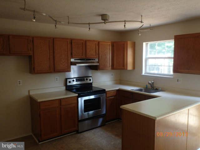 4089 Rustico Road Baltimore, MD 21220 - Photo 3 of 10 Interior (General)