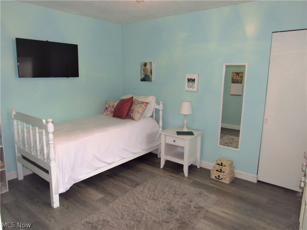 266 Nobottom Road Berea, OH 44017 - Photo 12 of 19 Gallery Image 12