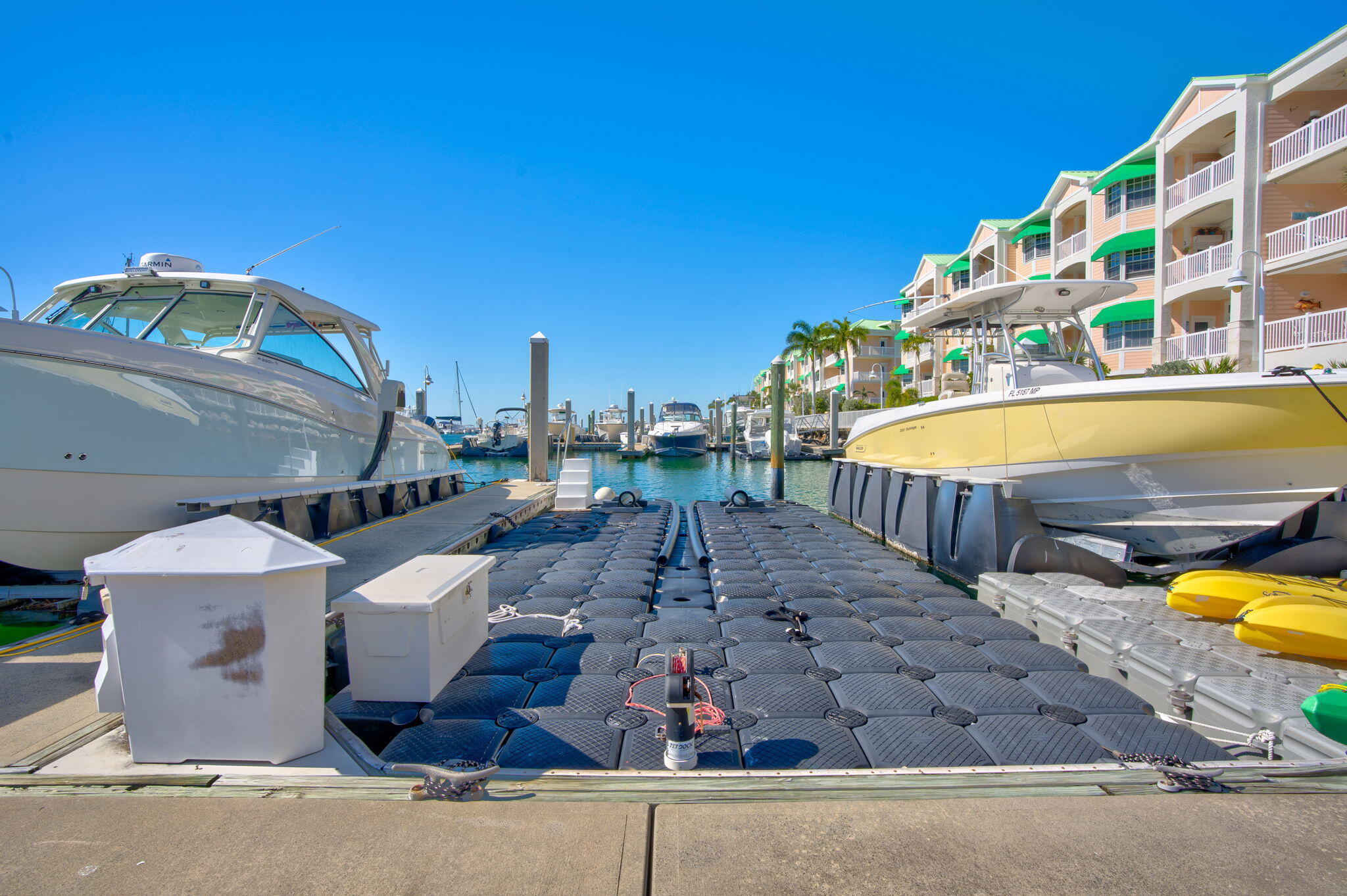 5555 College Road, Unit GROUPER #4 Key West, FL 33040 - Photo 5 of 12 Sunset Marina - Grouper #4
