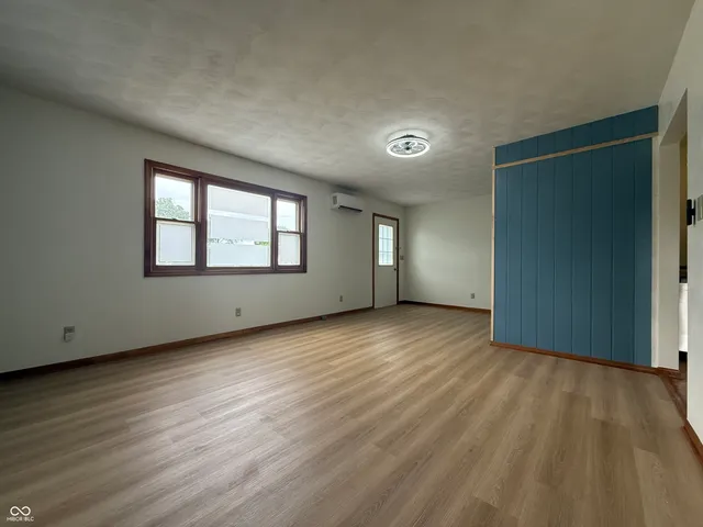 $270,000 | 6095 West 1900 North, Elwood, IN 46036