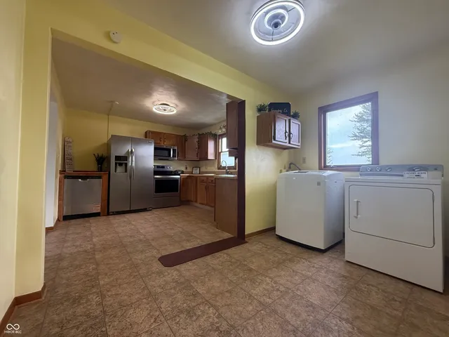 $270,000 | 6095 West 1900 North, Elwood, IN 46036