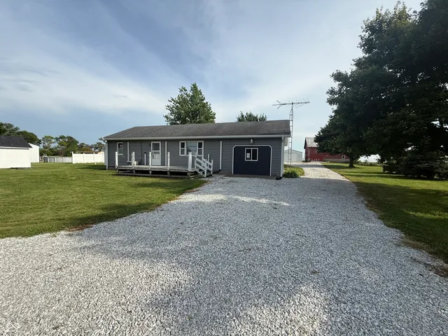$270,000 | 6095 West 1900 North, Elwood, IN 46036