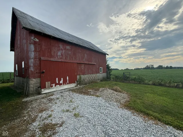 $270,000 | 6095 West 1900 North, Elwood, IN 46036