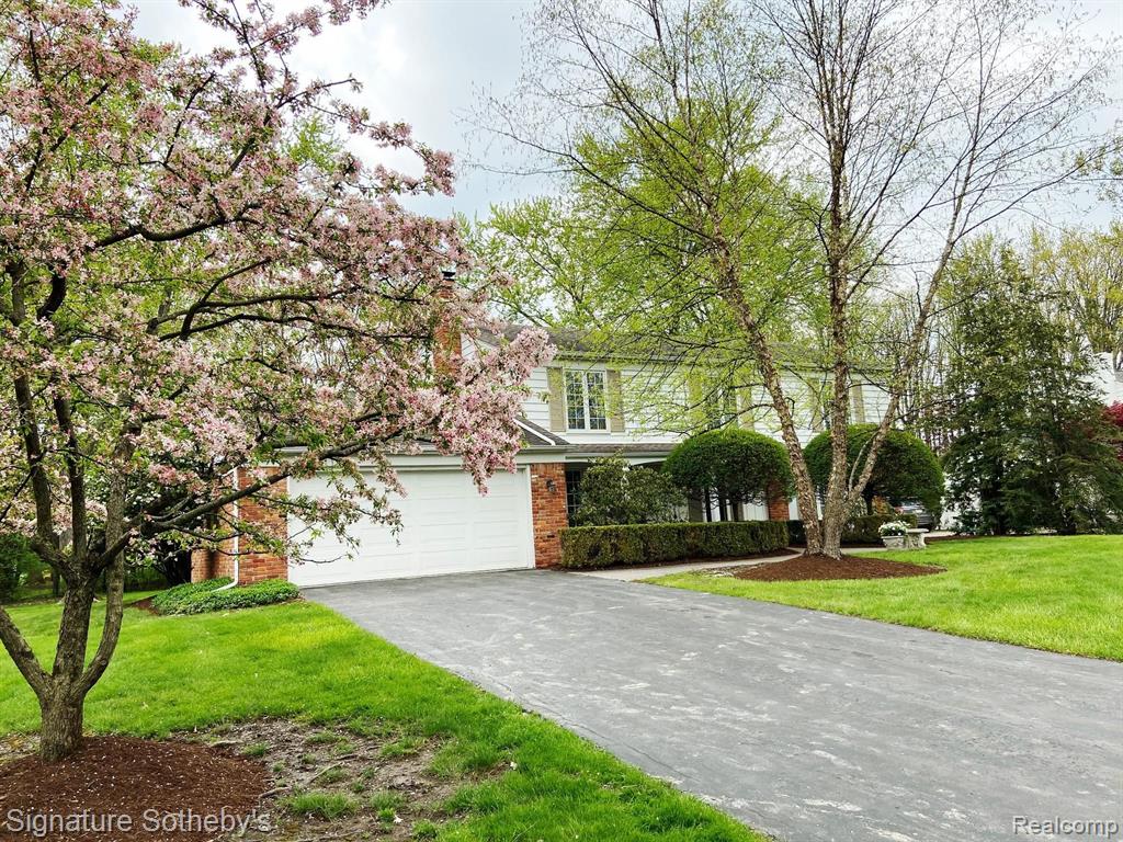 31445 Old Cannon Road Beverly Hills, MI 48025 - Photo 2 of 42